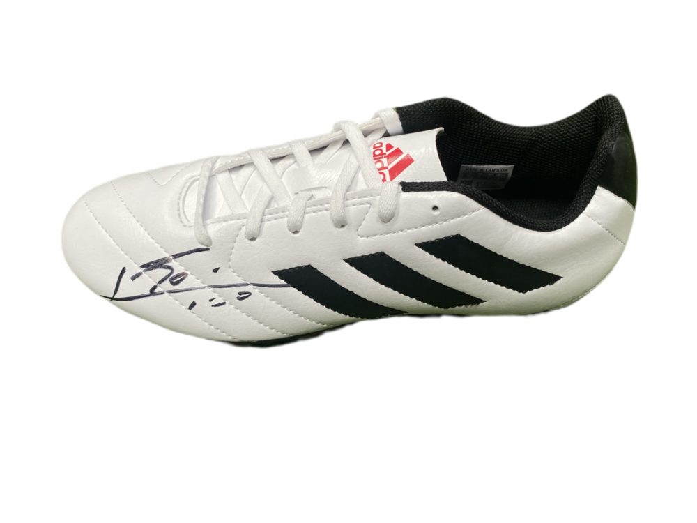 Lionel Messi Signed Football Boot In a Case - Image 2