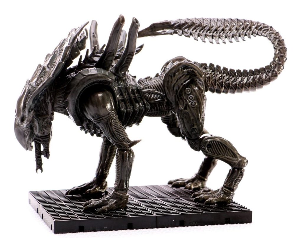 ALIENS CM XENOMORPH CRUSHER PX 118 SCALE FIGURE - Image 5